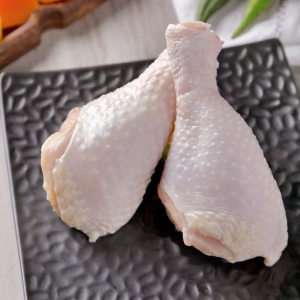 Chicken Drumsticks After Being Boiled Have No Fishy Smell Water