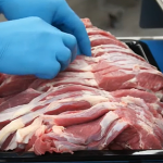 Conveyor Type Fresh Meat Cutter Slicer Chicken Breast Slicing Machine