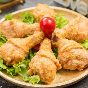 Crispy Oversized Chicken Legs