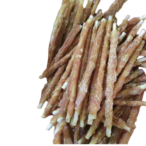 Crunchy Chicken Rawhide Chews for Dental Health and Fresh Breath