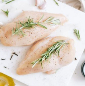 Frozen Chicken Breast Can Be Used to Make Curry Chicken Pieces