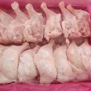 Frozen Whole Chicken Legs Can Be Cooked in a Salt Baking Style to Make Chicken Legs with a Salty Baked Flavor