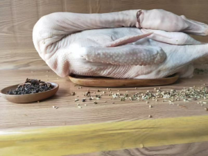 Pure Flavor Low Temperature Preservation Catering Frozen Whole Duck