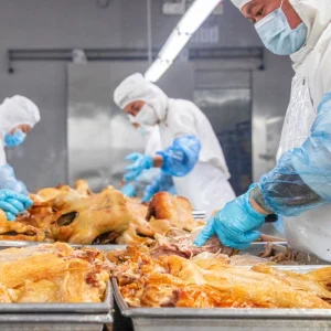 The Restaurant Requires Boneless Roasted Duck for Chinese Cuisine