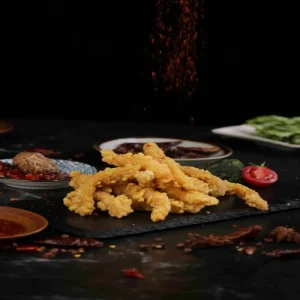 Vine Pepper Spicy and Refreshing Fast Food Fried Golden Crispy Feather Small Crispy Chicken